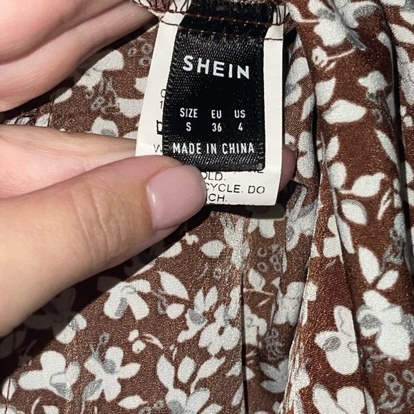 Shein Skirt - Picture 2 of 2